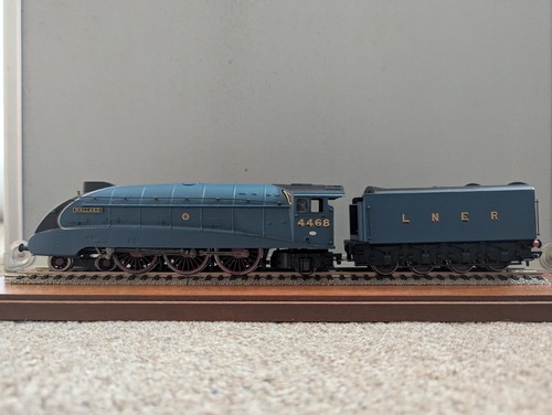 Bachmann lner 4468 mallard - bachmann,