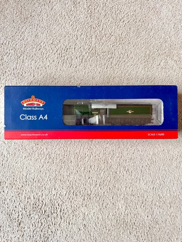 Bachmann gauge model train - model,
