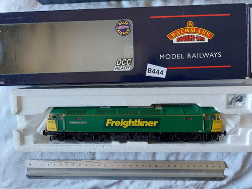 Model rail gauge bachmann - oo,